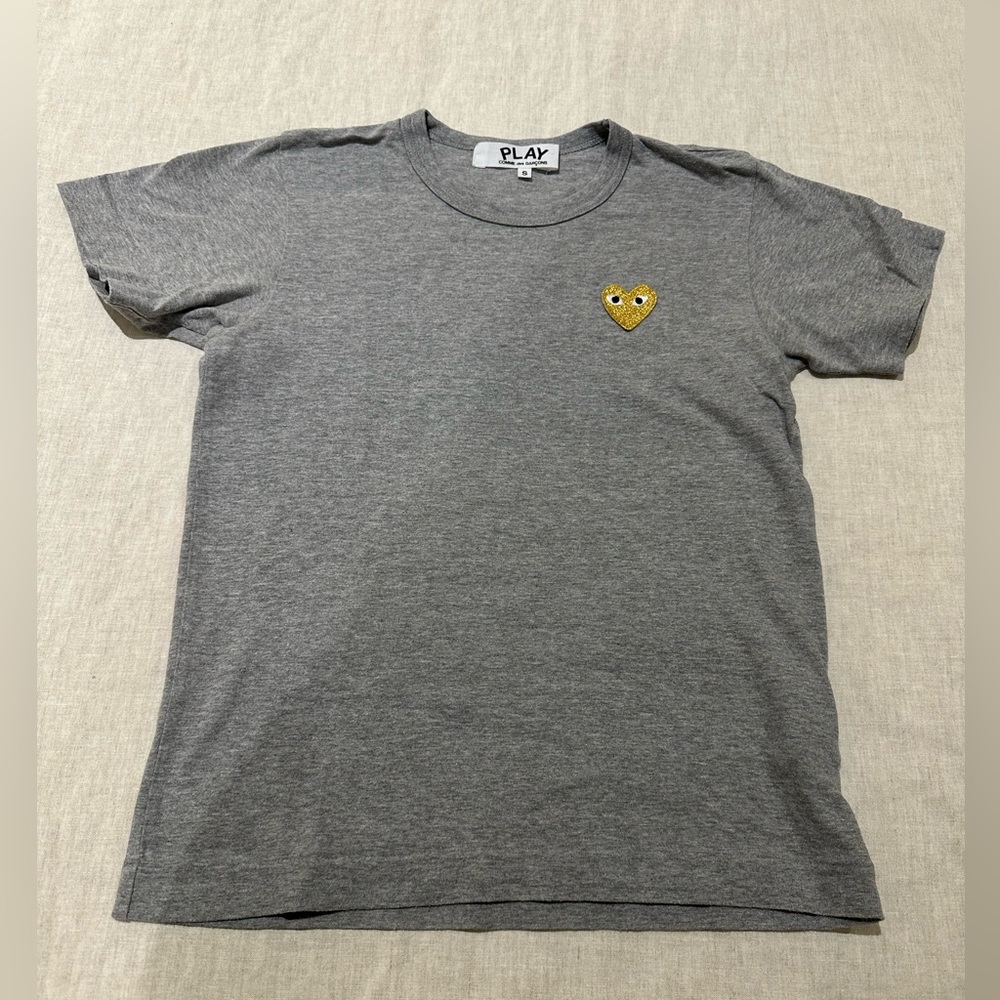 COMME des GARCONS- grey tshirt